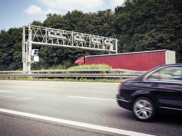 Truck toll system at german highway - control gantry
